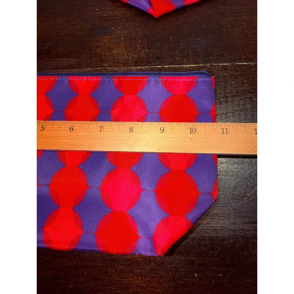 NWOT 2 AVON Geometric Pattern Cosmetic Makeup Bag‎ Pouch